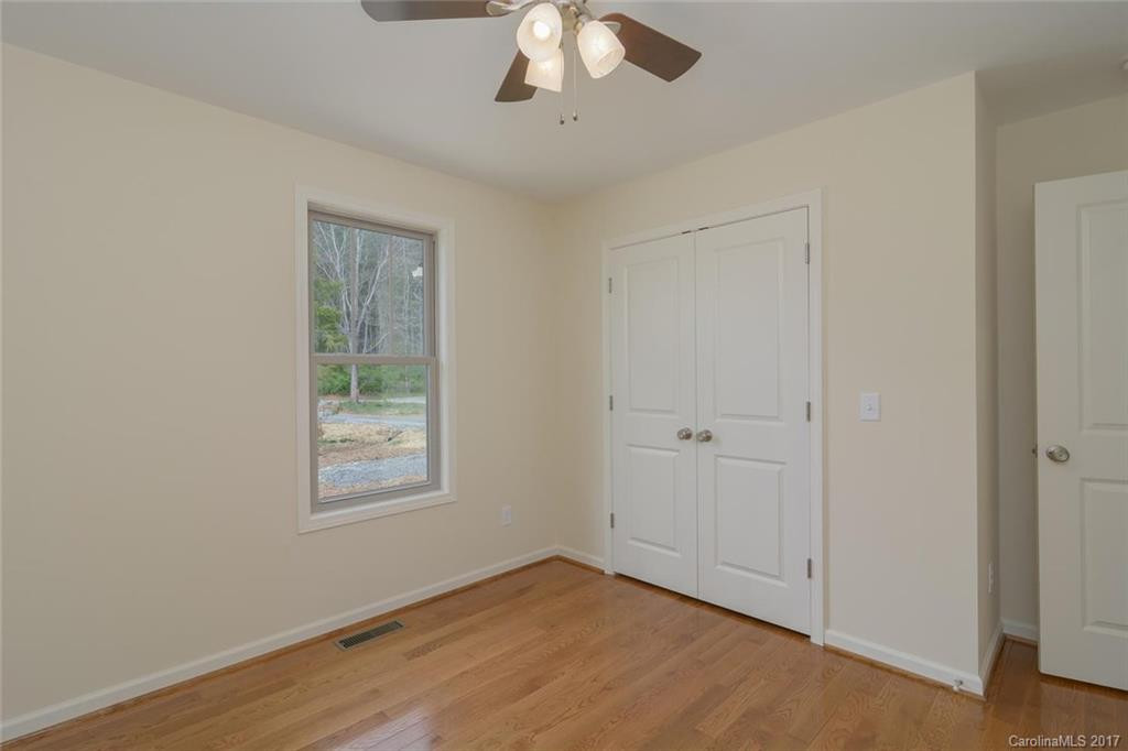 851 Emma Road - Photo 10