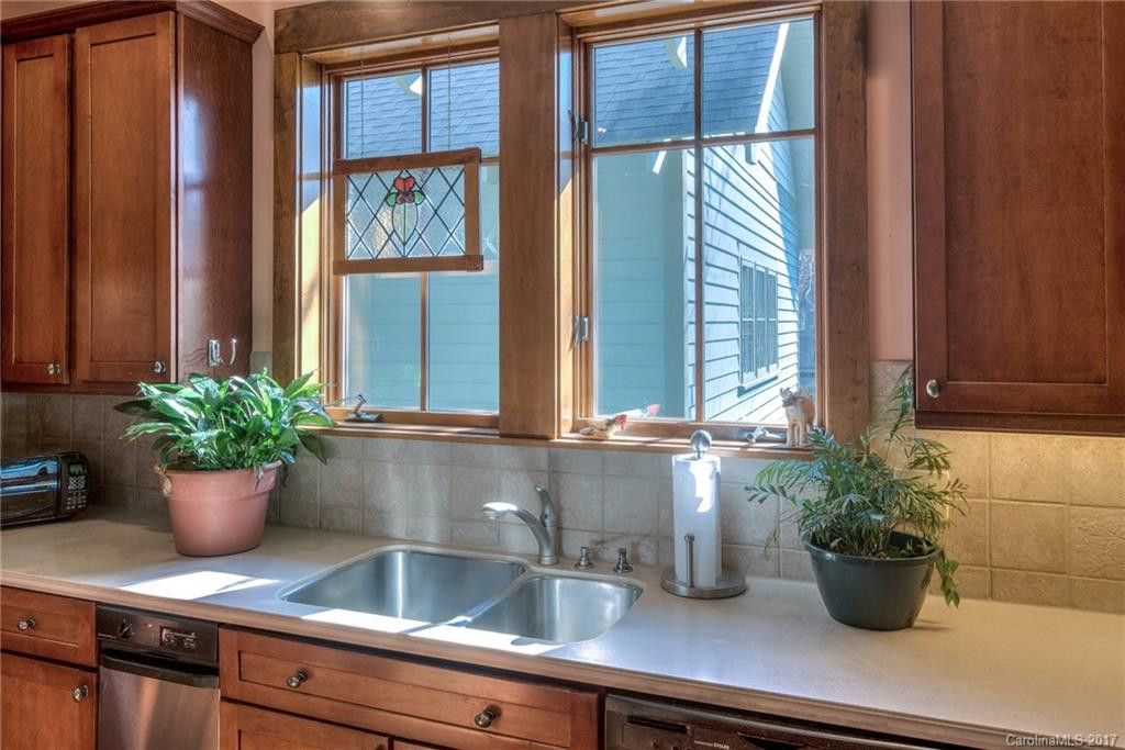 5 Longfellow Drive - Photo 15