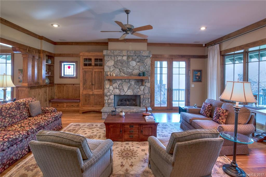 5 Longfellow Drive - Photo 8