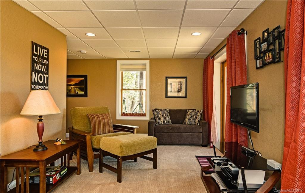 635 Laurel Lakes Parkway - Photo 15