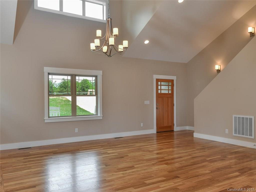 111 Noble Road - Photo 5