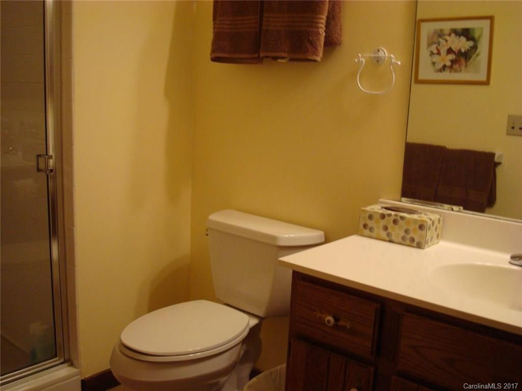 904 Eagles Nest Court #904 - Photo 12
