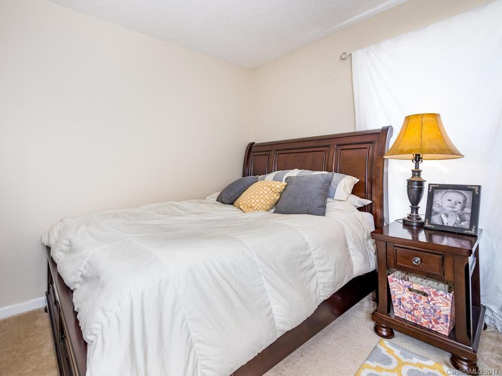 131 Newberry Drive - Photo 15