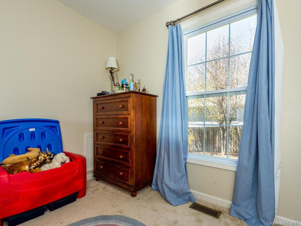 131 Newberry Drive - Photo 19
