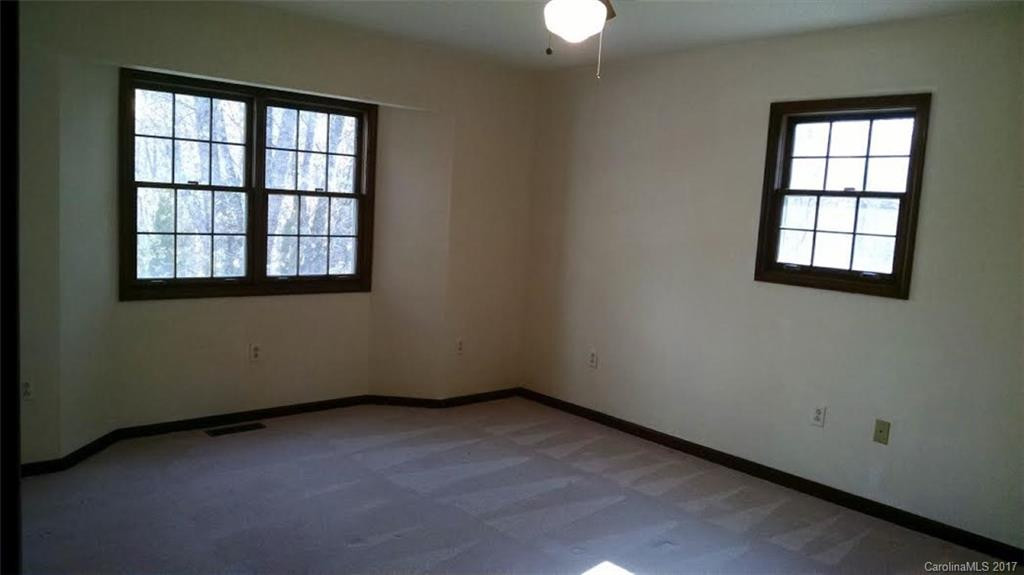 171 Reynolds Wood Drive - Photo 7