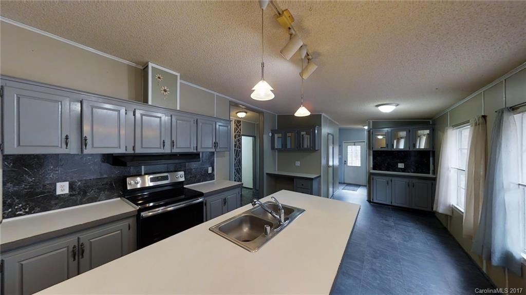 898 Jupiter Road - Photo 9