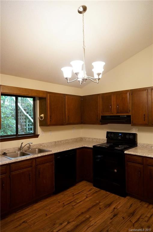 653 Three Mile Knob Road #42 - Photo 5