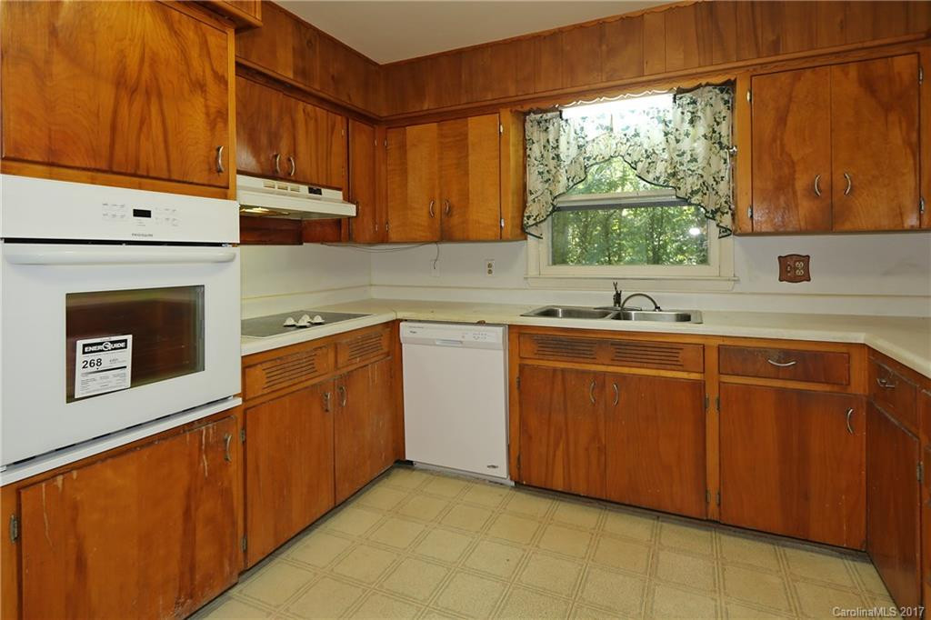 226 Thomas Park Drive - Photo 4