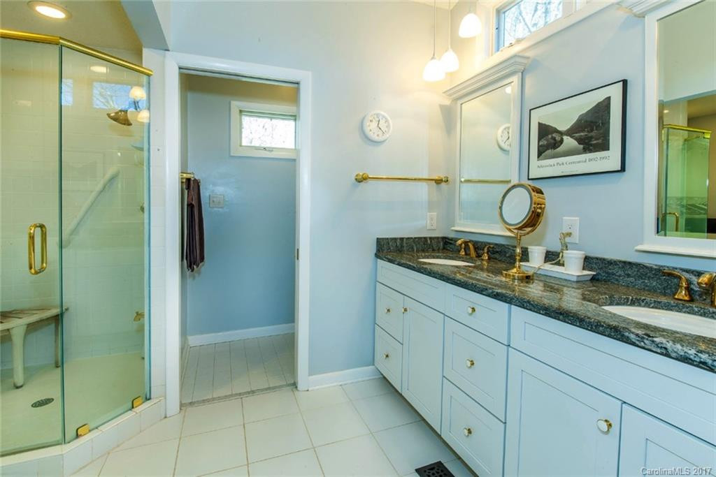 45 Golanv Court - Photo 11
