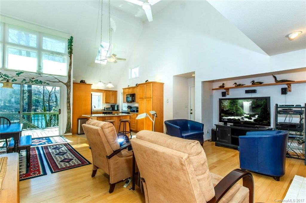 45 Golanv Court - Photo 6