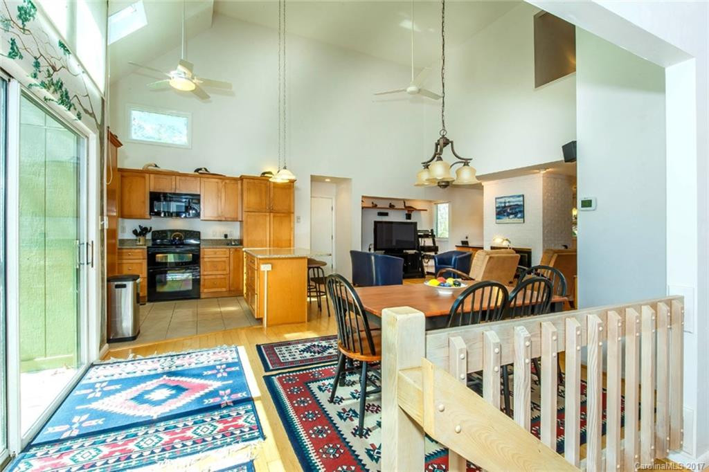 45 Golanv Court - Photo 8