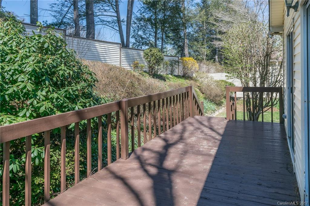 132 Exeter Court #17 - Photo 23