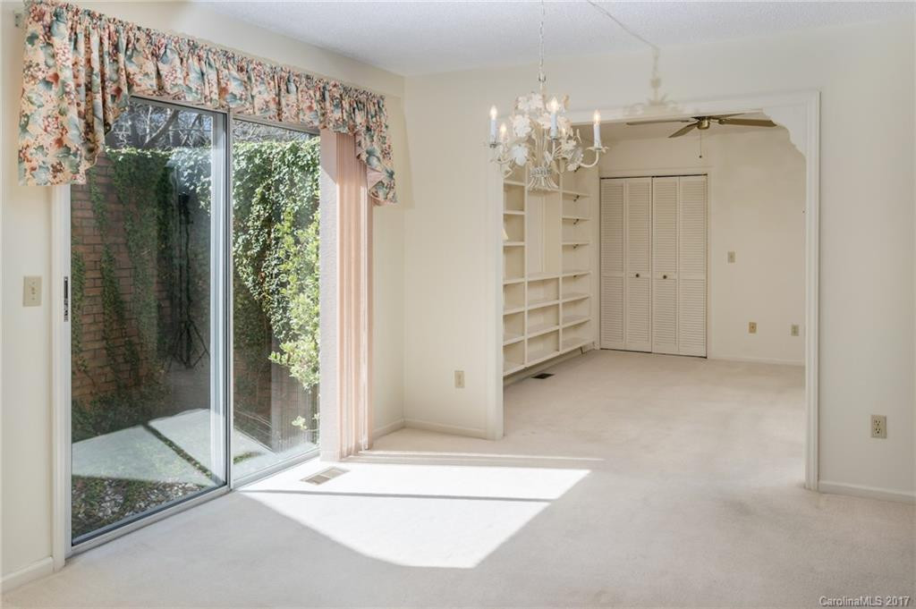 132 Exeter Court #17 - Photo 7