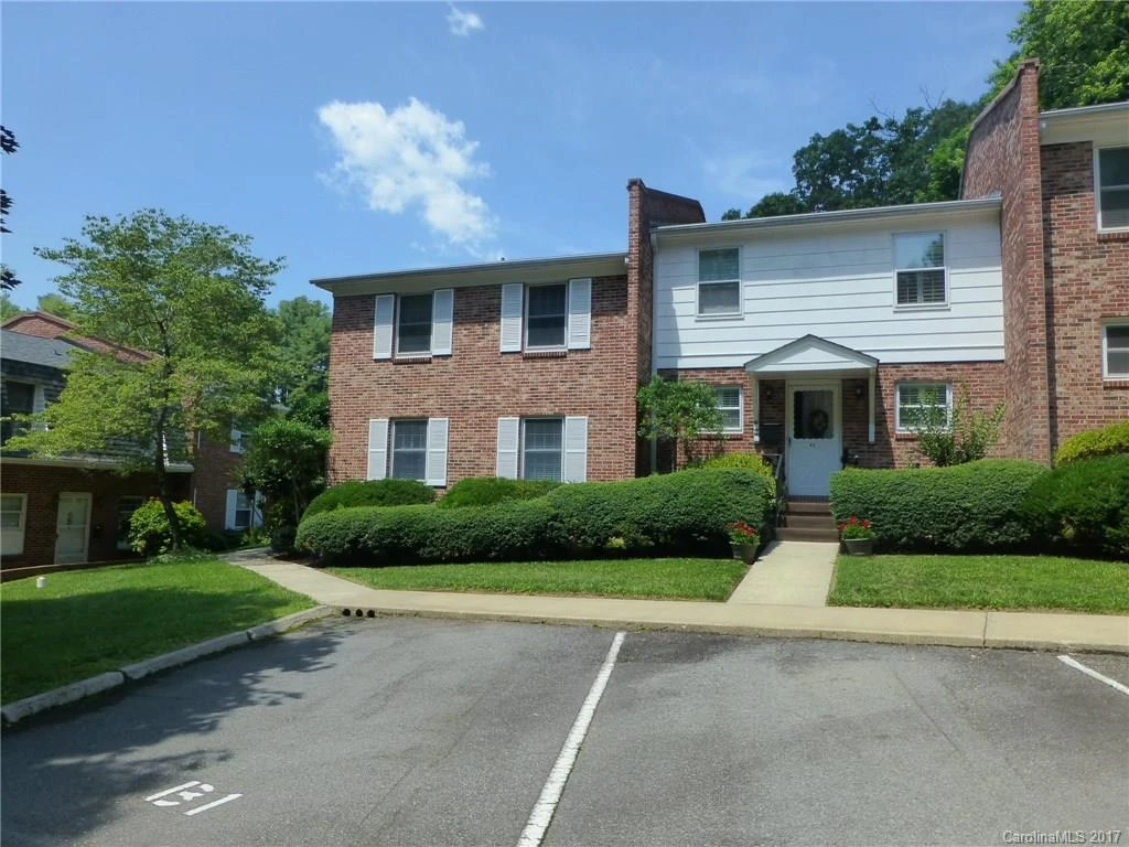 1409 Kensington Road #B-2