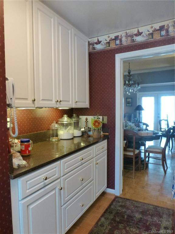 1409 Kensington Road #B-2 - Photo 5