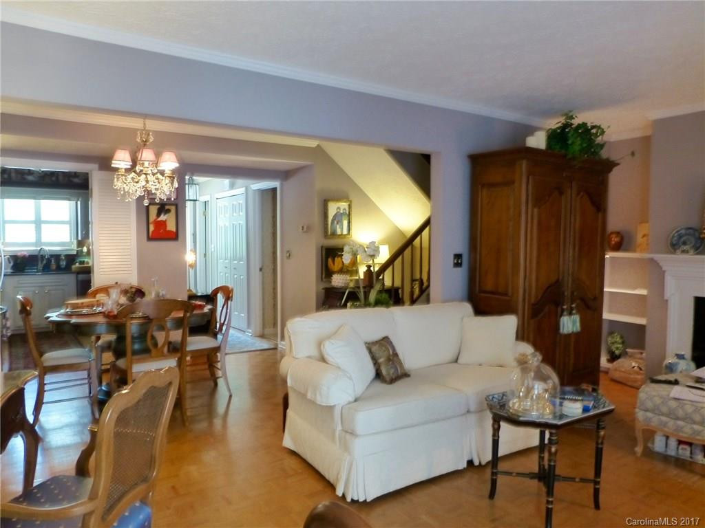 1409 Kensington Road #B-2 - Photo 9