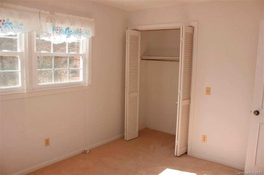 142 Whisperwood Drive #19 - Photo 18