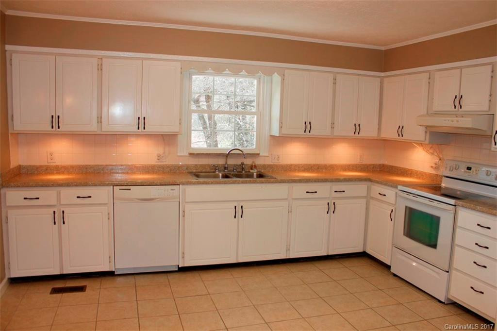 142 Whisperwood Drive #19 - Photo 8