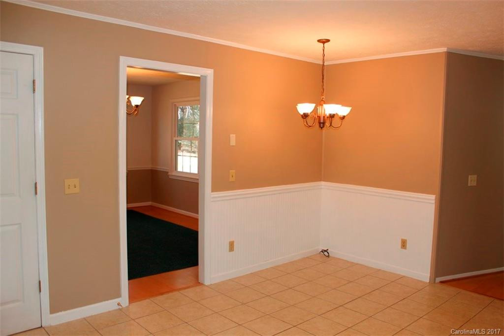 142 Whisperwood Drive #19 - Photo 10