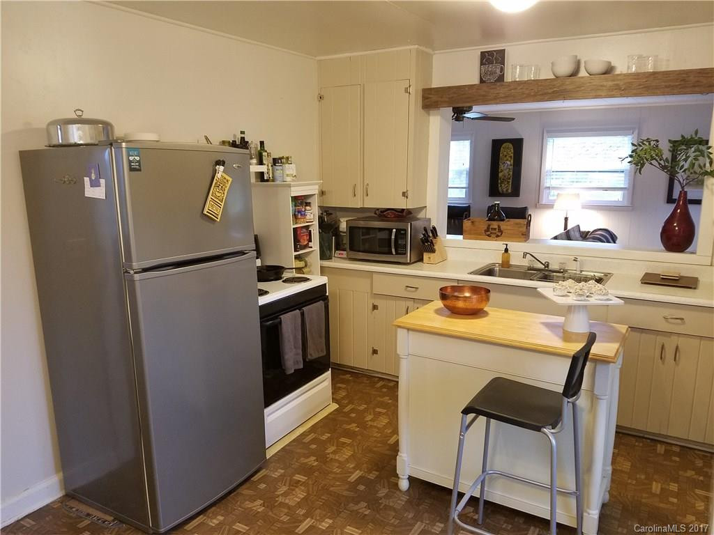114 Maplewood Knoll Drive - Photo 2