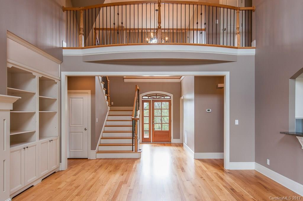 225 Branchwater Drive - Photo 2