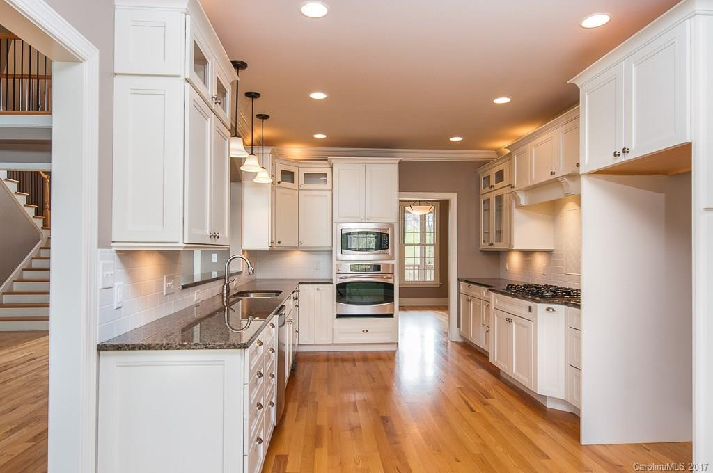 225 Branchwater Drive - Photo 8