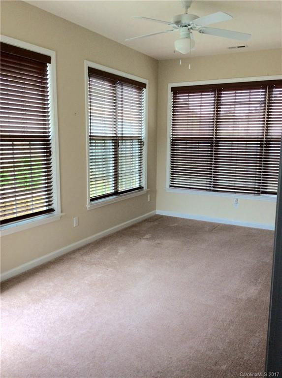 8 Daphne Drive - Photo 12