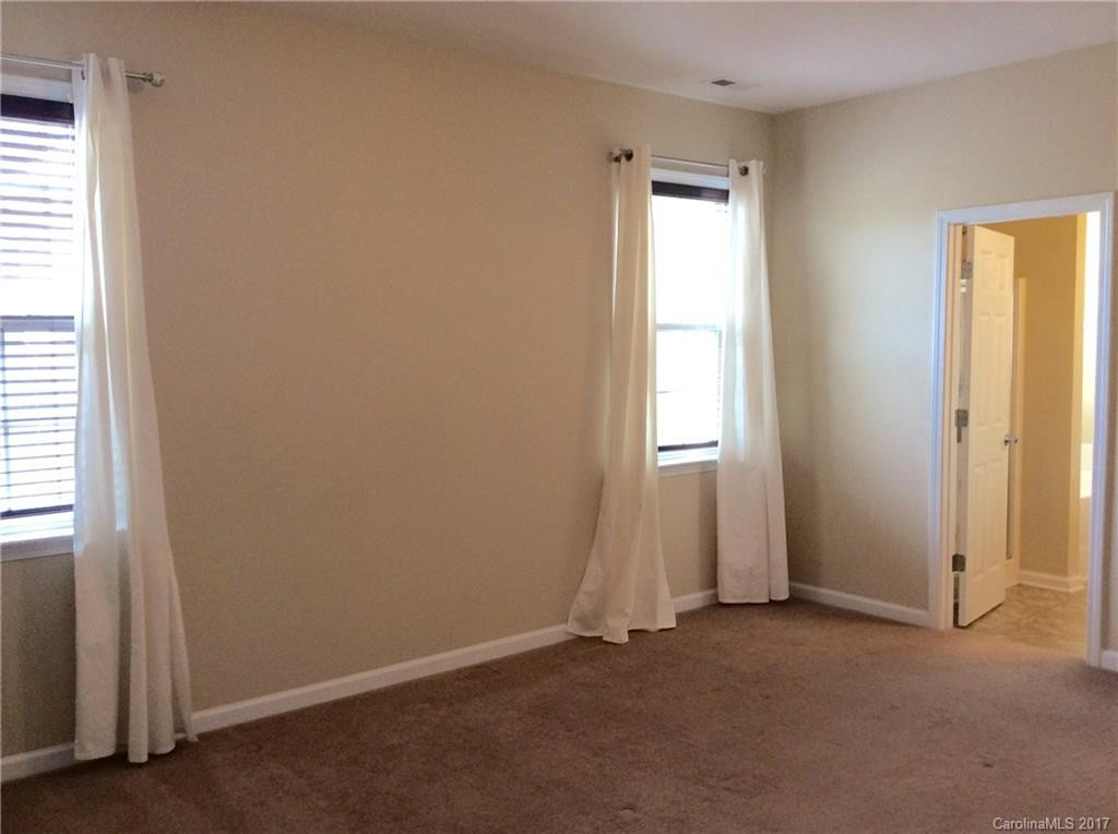 8 Daphne Drive - Photo 13
