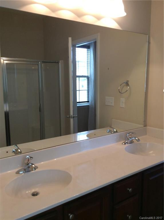 8 Daphne Drive - Photo 15