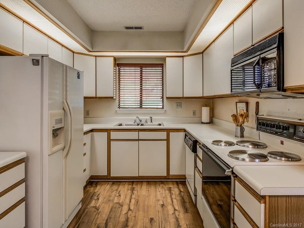 401 Sweeten Way #401 - Photo 5