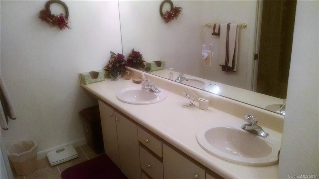 87 Willow Road #C-10 - Photo 13