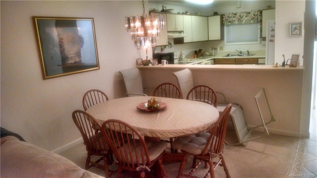87 Willow Road #C-10 - Photo 8