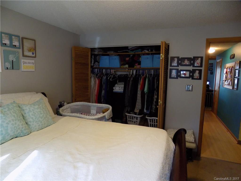 100 Mountain Drive - Photo 13