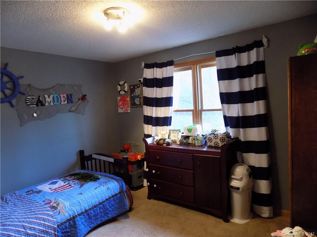 100 Mountain Drive - Photo 14
