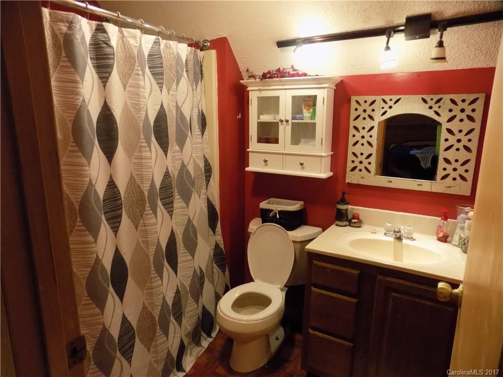 100 Mountain Drive - Photo 17
