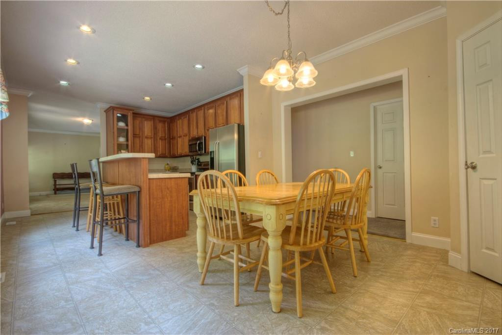 456 Crystal Creek Drive - Photo 4