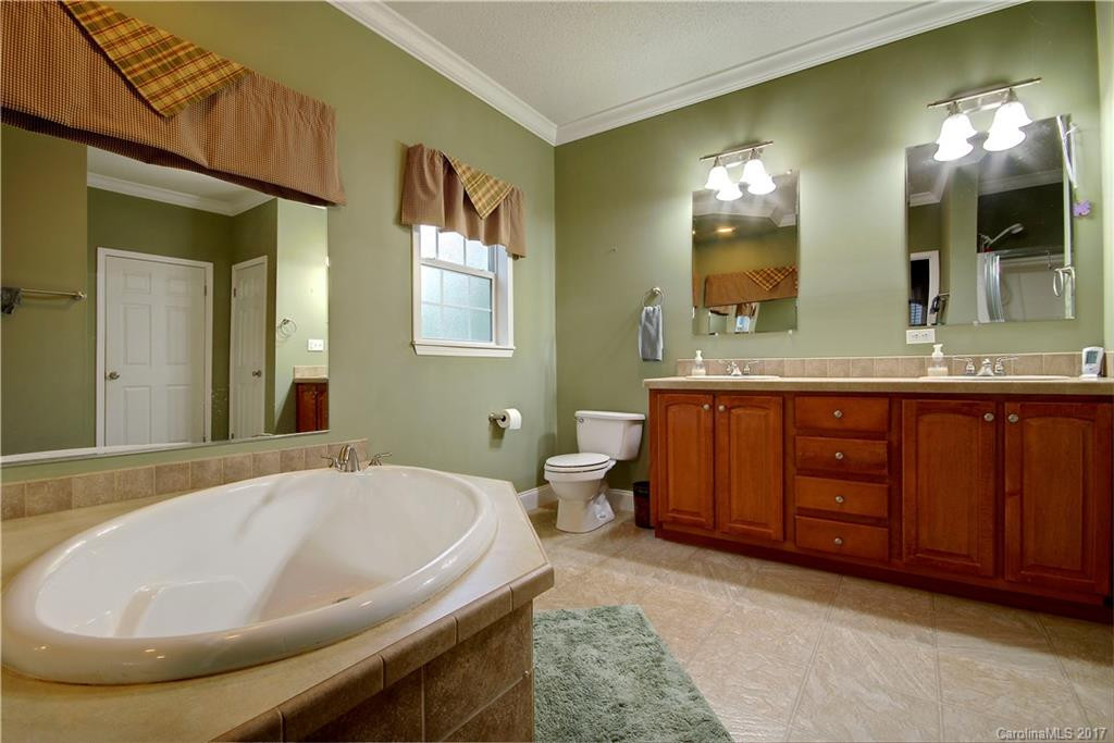 456 Crystal Creek Drive - Photo 7