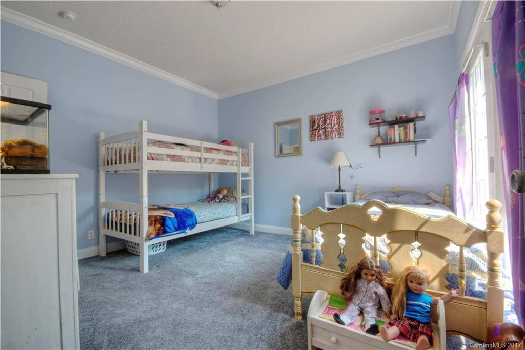 456 Crystal Creek Drive - Photo 9