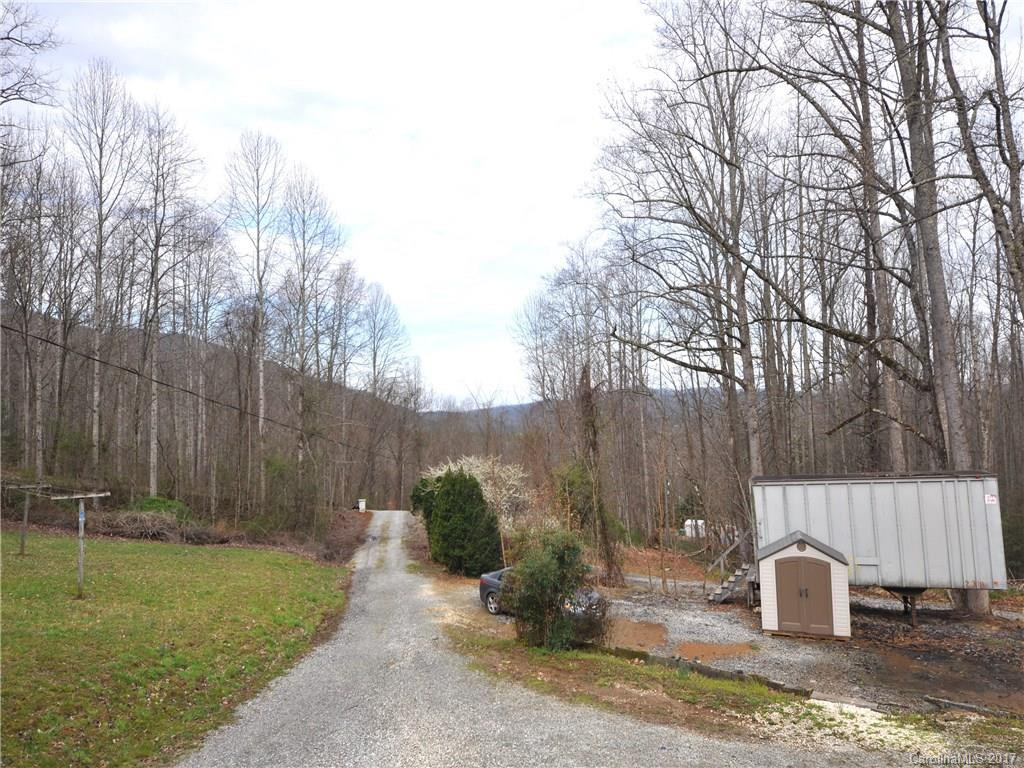 201 Sam King Road - Photo 2
