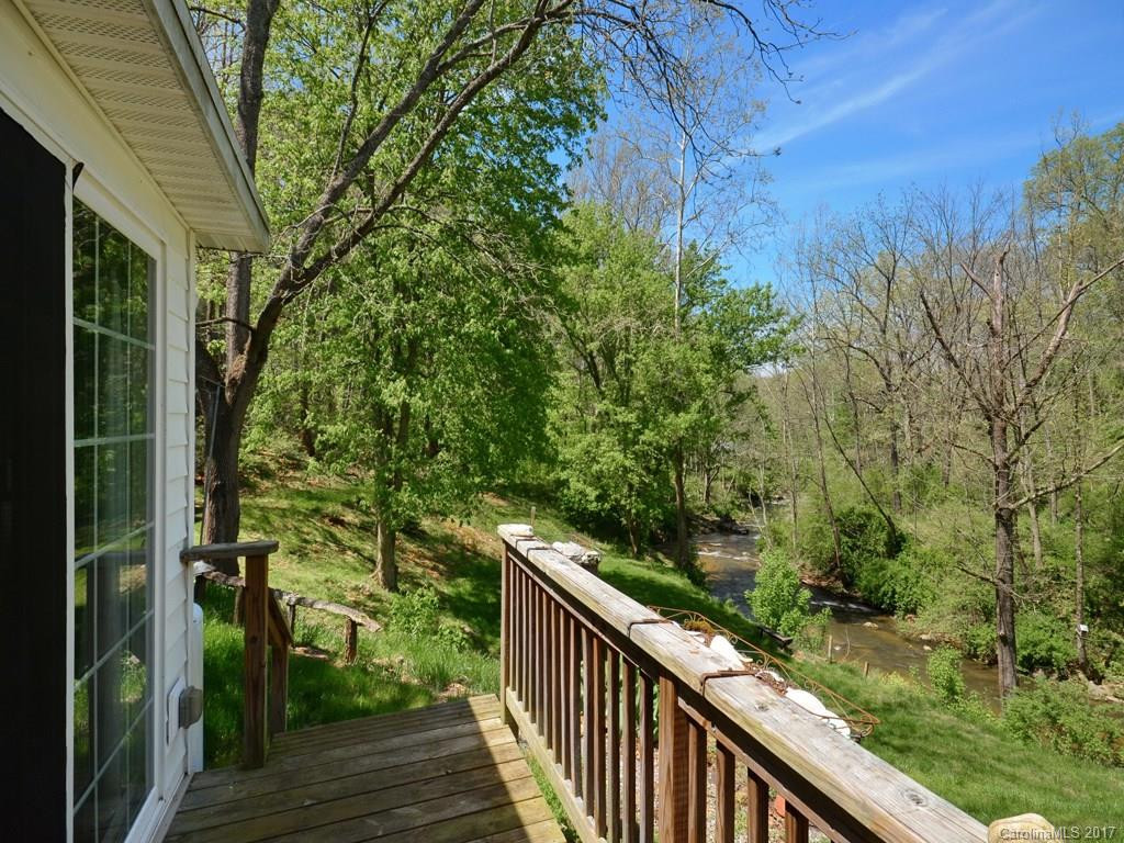 6295 Crabtree Road - Photo 14