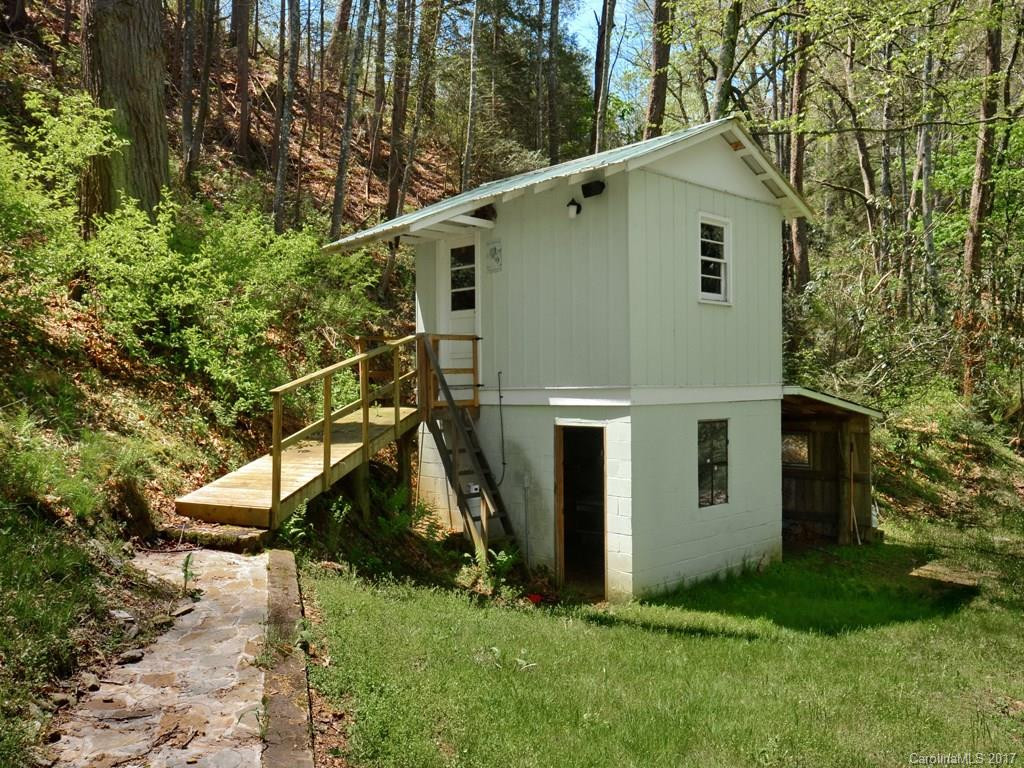 6295 Crabtree Road - Photo 15