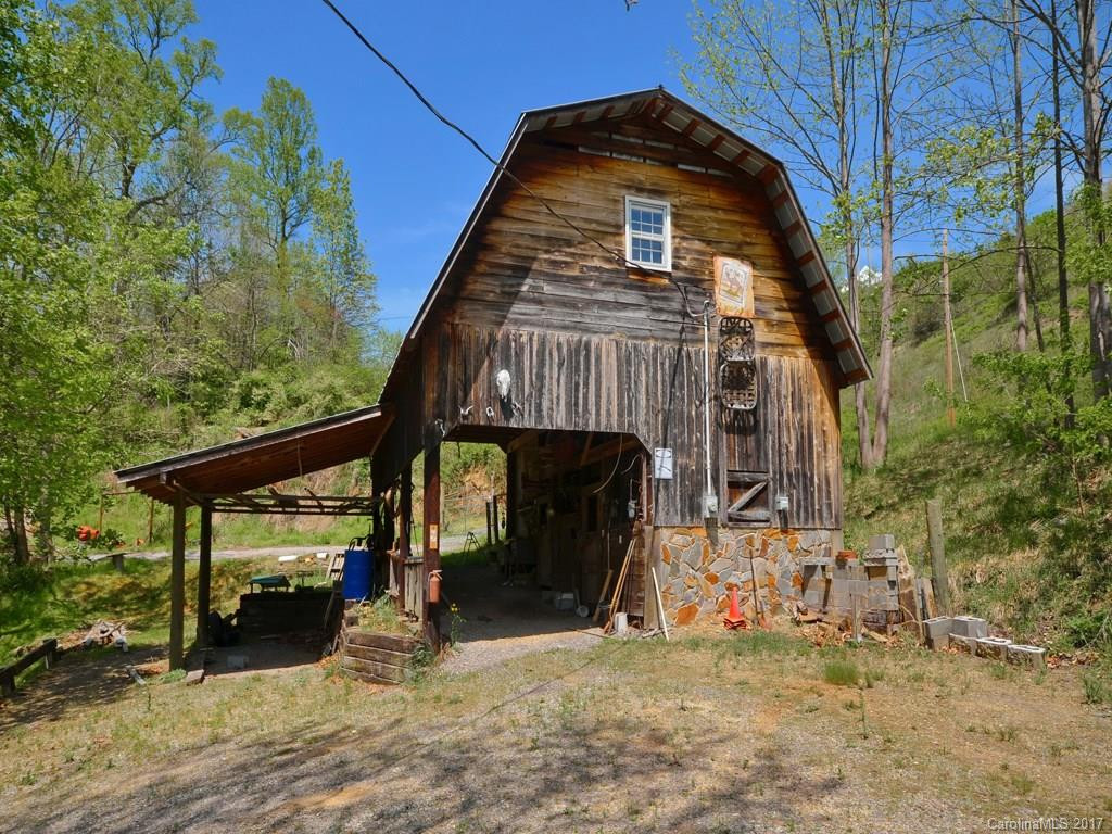 6295 Crabtree Road - Photo 20