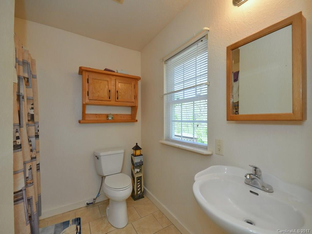 6295 Crabtree Road - Photo 7