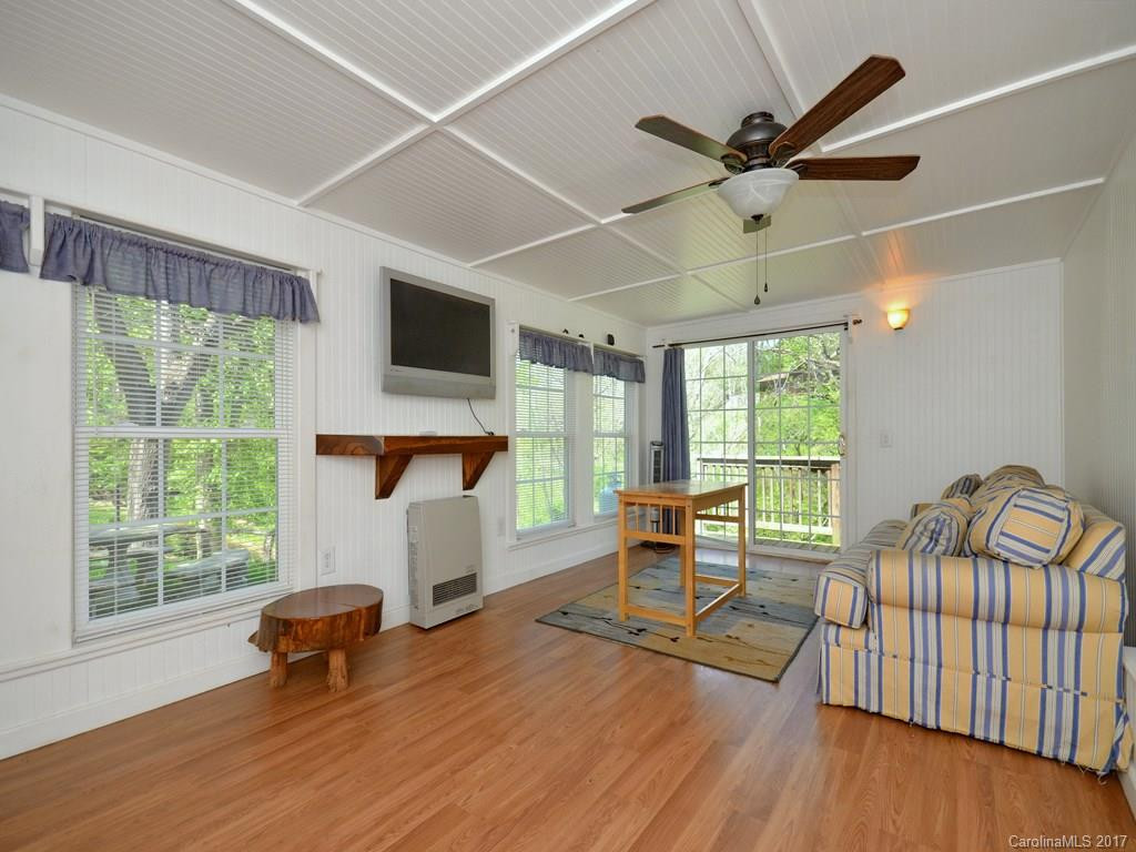 6295 Crabtree Road - Photo 10