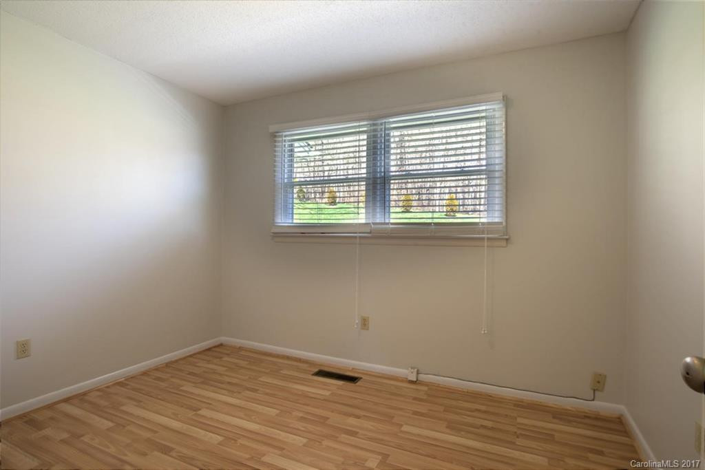 3 Mac Valley Road - Photo 17