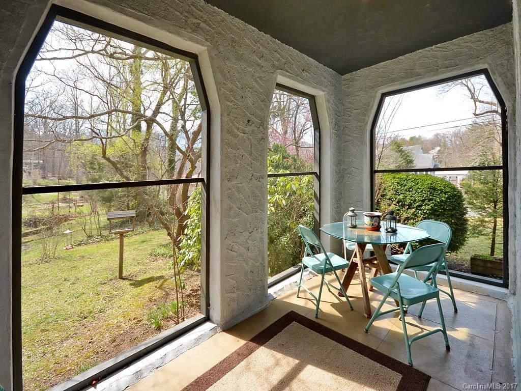 220 Northwest Avenue - Photo 5