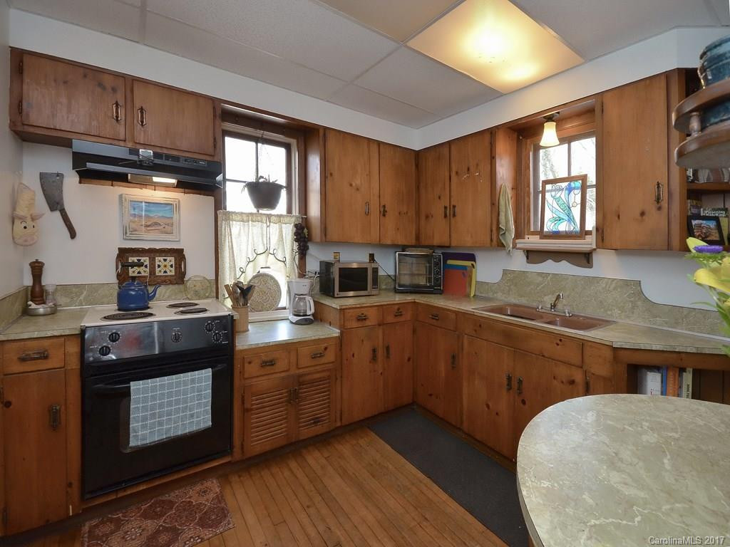 220 Northwest Avenue - Photo 10