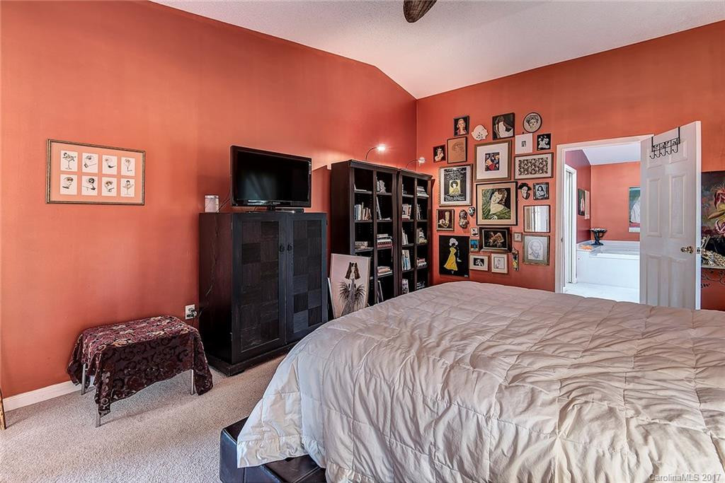 6 Bethany Woods - Photo 18