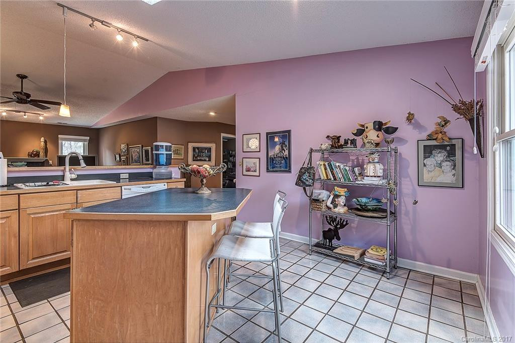 6 Bethany Woods - Photo 8