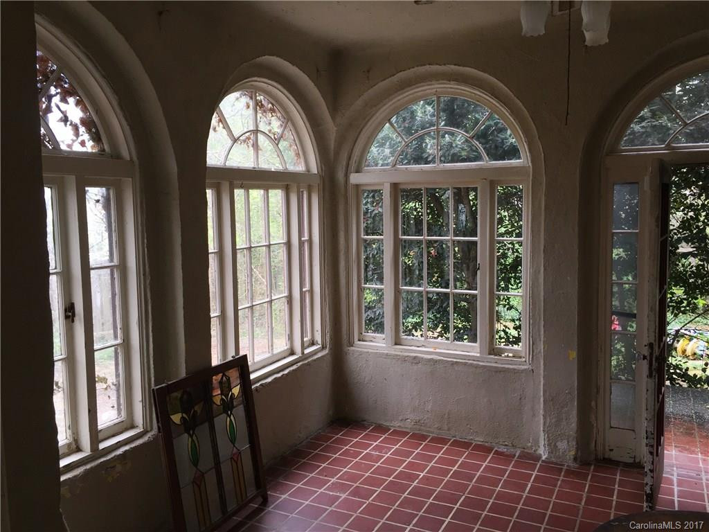 24 Chiles Avenue - Photo 19